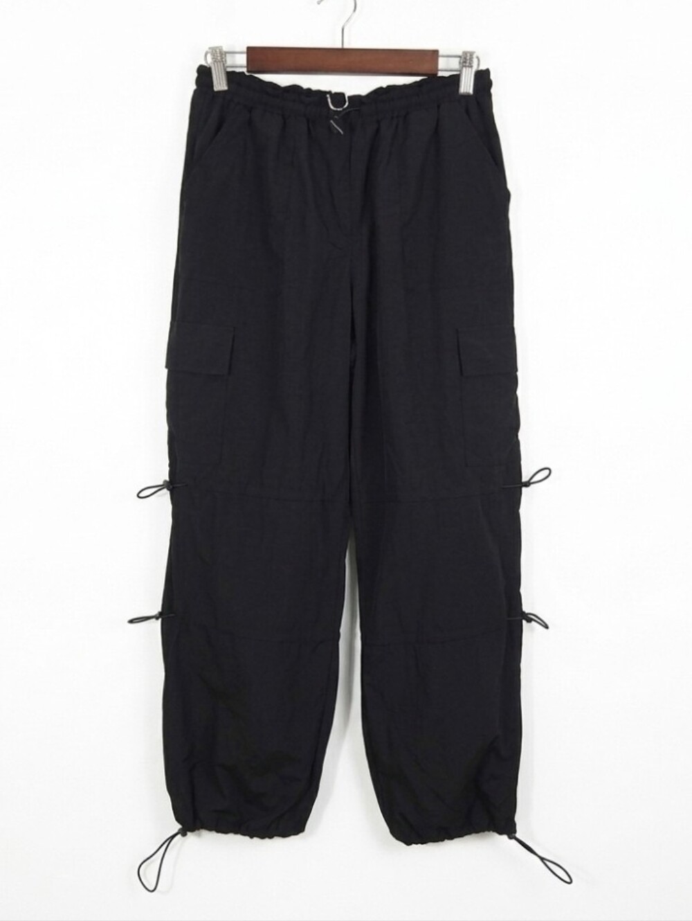 Zoe + Phoebe black cargo pants